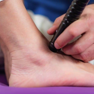 How Laser Foot Reflexology Can Boost Circulation and Improve Foot Health